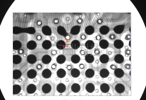 XRAY檢測設(shè)備對smt焊點檢測的效果圖2